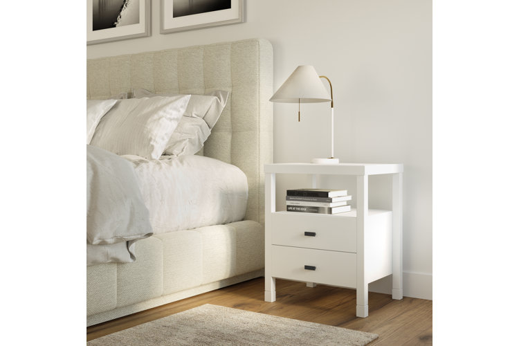 Beautiful deals white nightstands